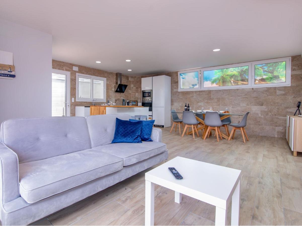 Holiday Home Nueva Playa-3 By Interhome Denia Exteriör bild